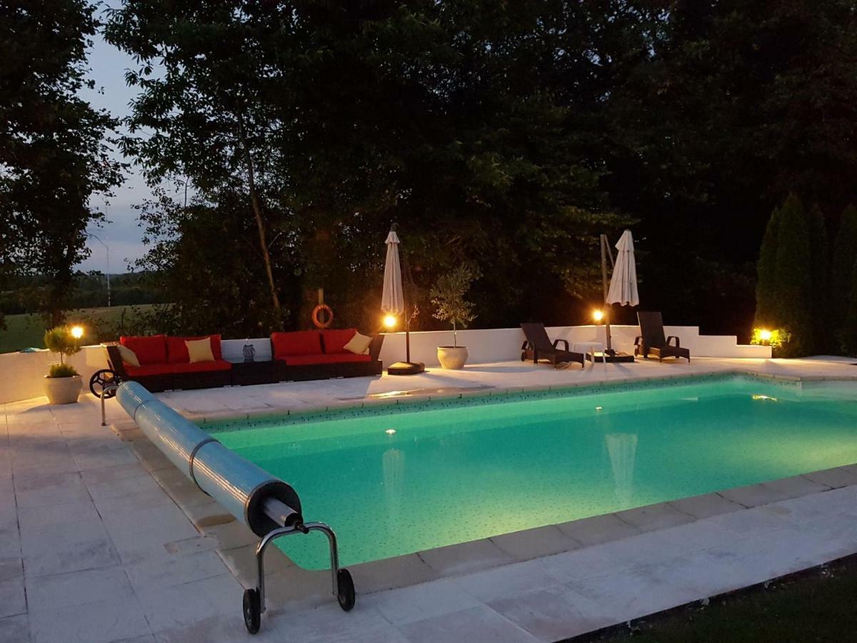 L'Horizon Villa Saint-Yrieix-la-Perche Exterior photo